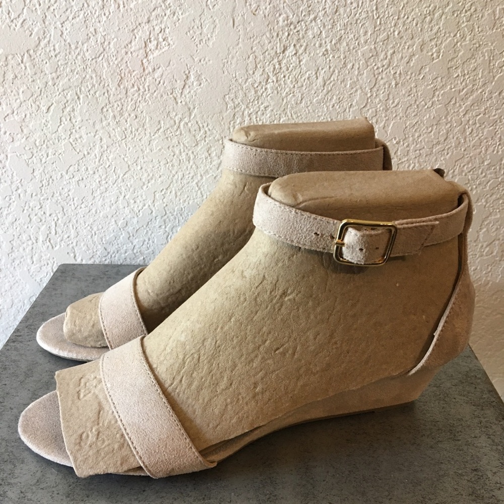 Old Navy Sandals